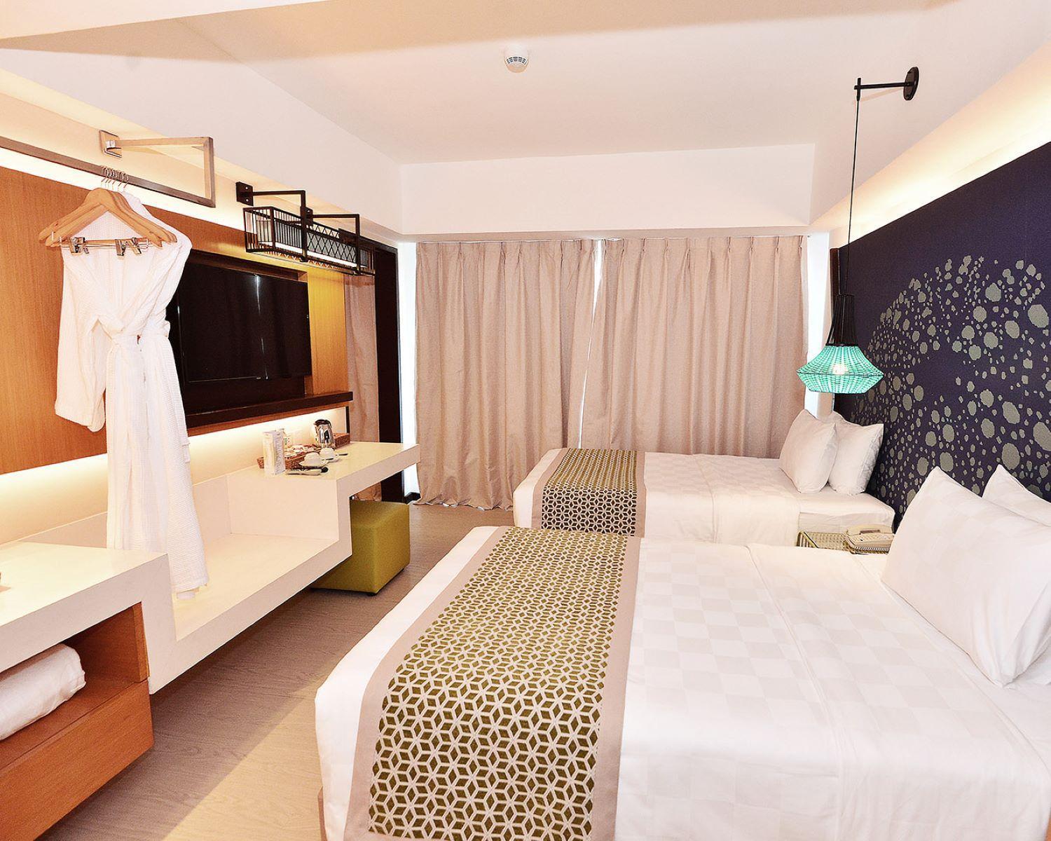 Hue Hotels And Resorts Boracay Managed By Hii Manoc-Manoc Exterior photo