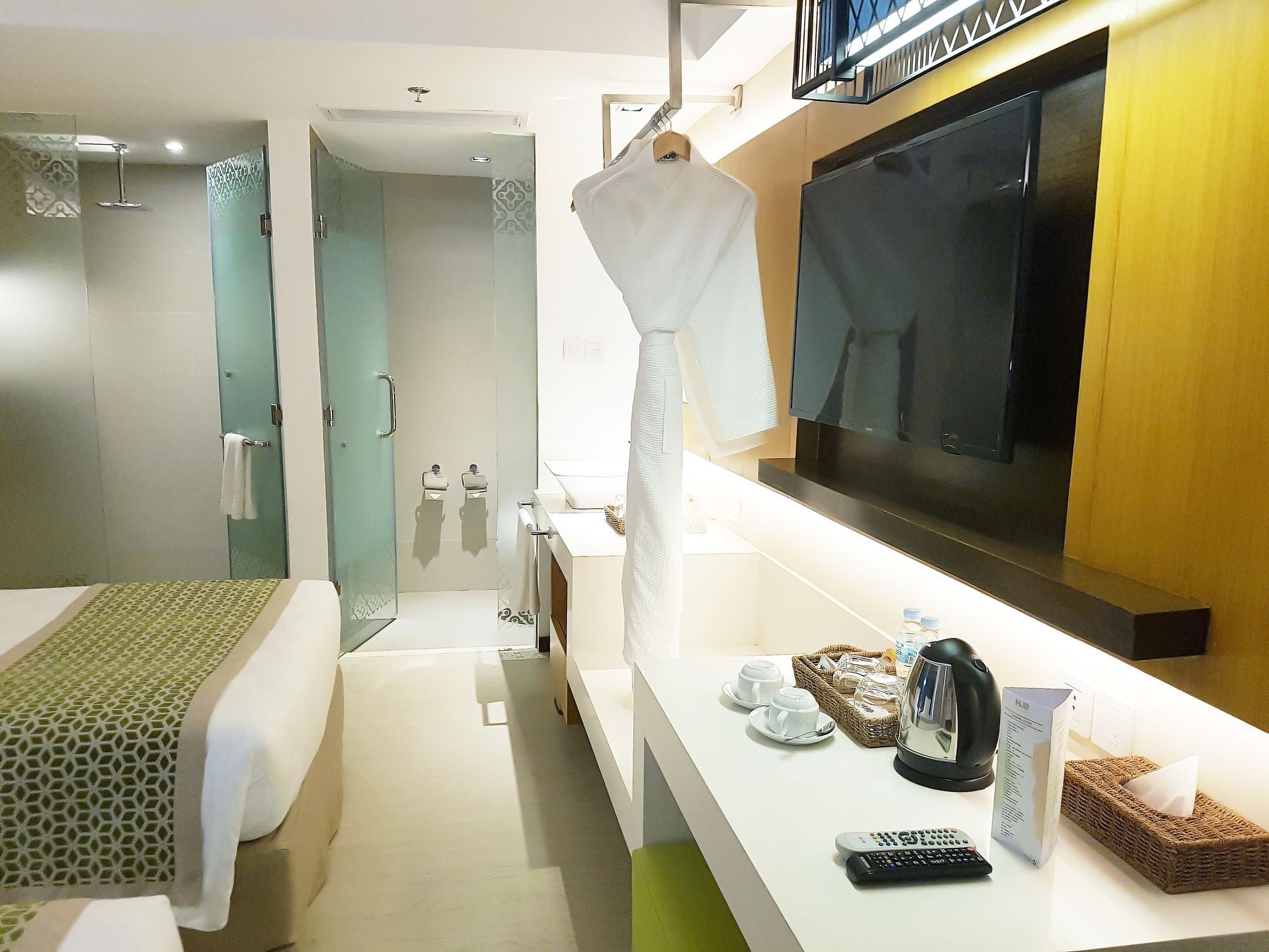 Hue Hotels And Resorts Boracay Managed By Hii Manoc-Manoc Exterior photo